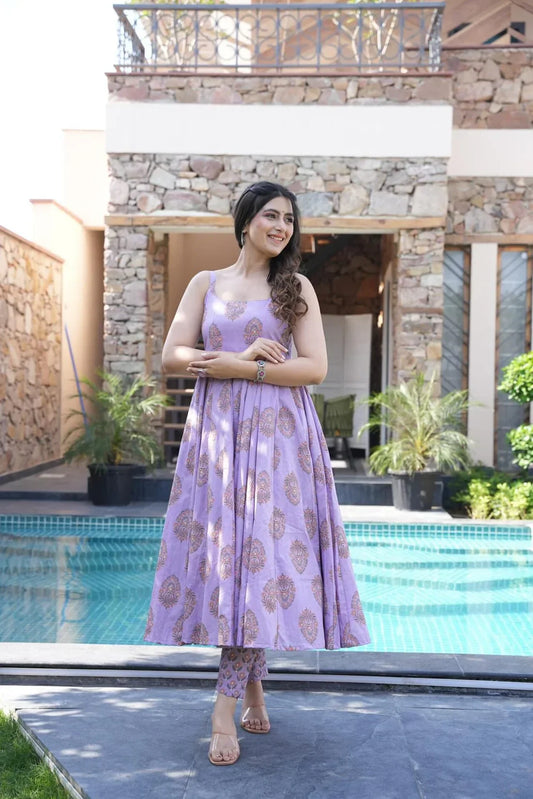 Beautiful Purple Cotton Kurta And Pant With Dupatta Set for Women's